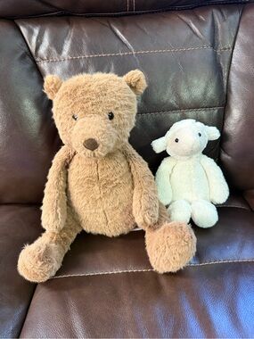 Jellycat cocoa bear and bashful lamb